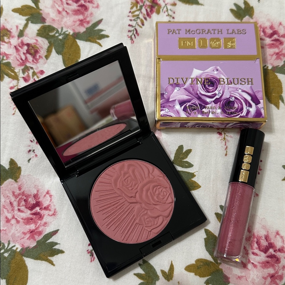Pat McGrath Divine Blush - Divine Rose- Rosy Mauve